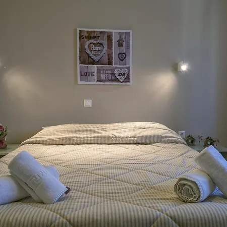 Aloe Aparthotel Rethymno