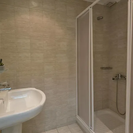 Lägenhetshotell Aloe 2*
