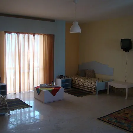 Aloe Aparthotel 2*